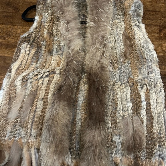 FRR Real Rabbit Fur fringe Vest with Hood Size XL - Picture 6 of 7